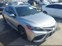 4T1G11AK1MU527864 2021 TOYOTA CAMRY