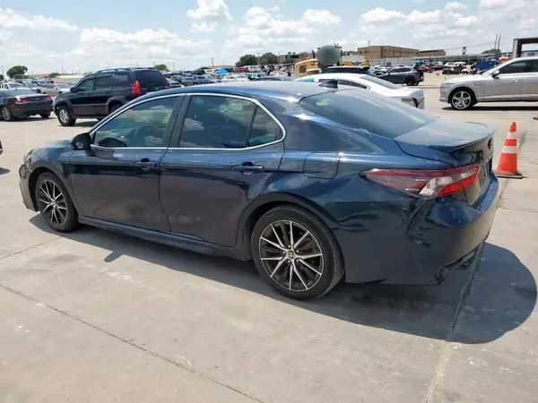 4T1G11AK1MU539335 2021 TOYOTA CAMRY - Image 2