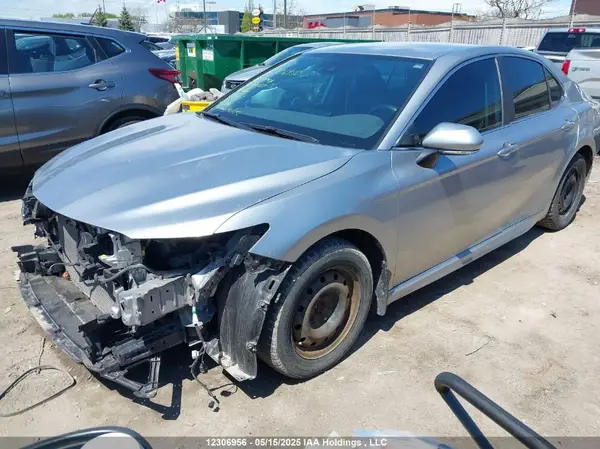 4T1G11AK1MU547287 2021 TOYOTA CAMRY - Image 2