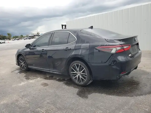4T1G11AK1MU553364 2021 TOYOTA CAMRY - Image 2
