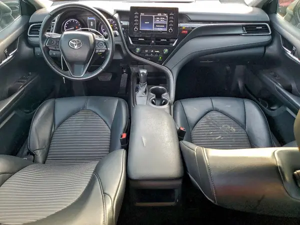 4T1G11AK1MU553882 2021 TOYOTA CAMRY - Image 8