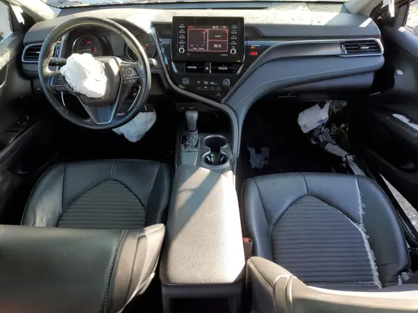 4T1G11AK1MU556250 2021 TOYOTA CAMRY - Image 8