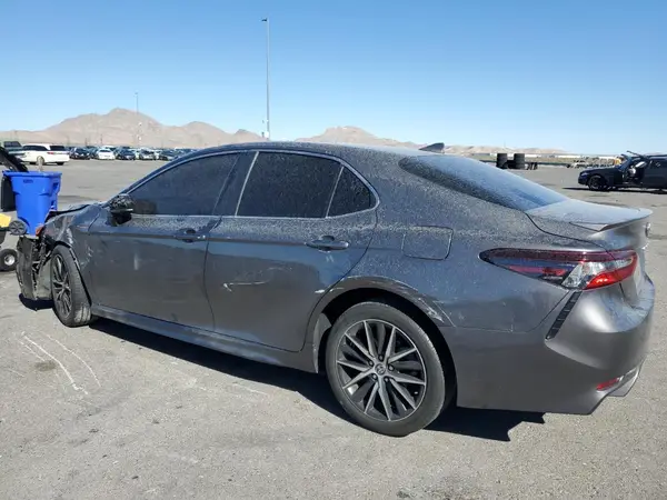 4T1G11AK1MU573209 2021 TOYOTA CAMRY - Image 2