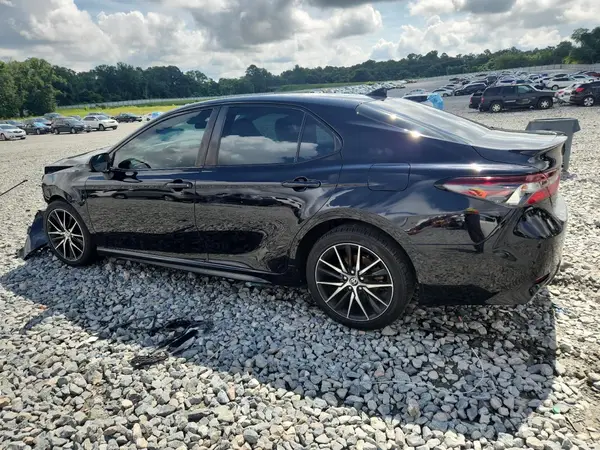 4T1G11AK1MU573632 2021 TOYOTA CAMRY - Image 2