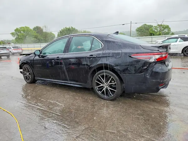 4T1G11AK1MU574683 2021 TOYOTA CAMRY - Image 2