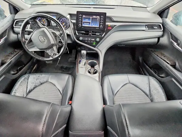 4T1G11AK1MU574683 2021 TOYOTA CAMRY - Image 8