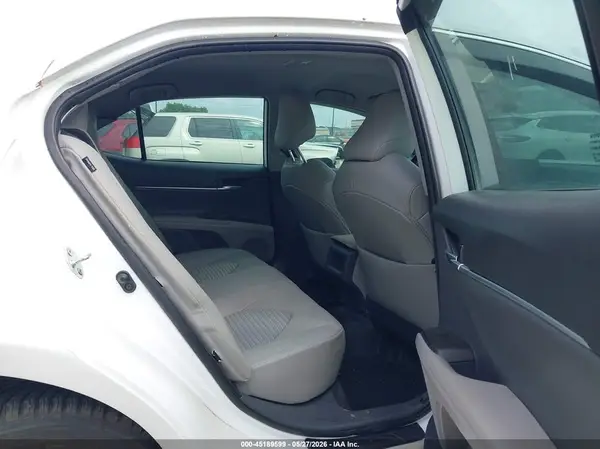 4T1G11AK1MU577499 2021 TOYOTA CAMRY - Image 8
