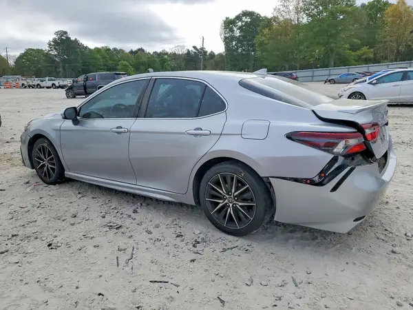4T1G11AK1MU579933 2021 TOYOTA CAMRY - Image 2