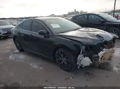 4T1G11AK1MU581844 2021 TOYOTA CAMRY