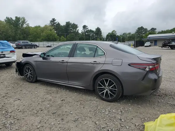 4T1G11AK1MU587532 2021 TOYOTA CAMRY - Image 2