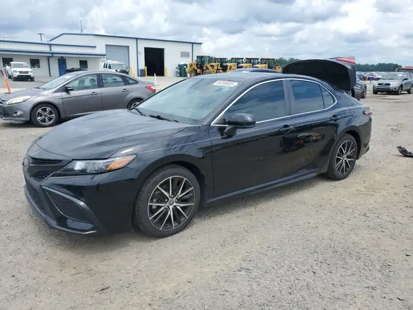 4T1G11AK1MU593847 2021 TOYOTA CAMRY - Image 1