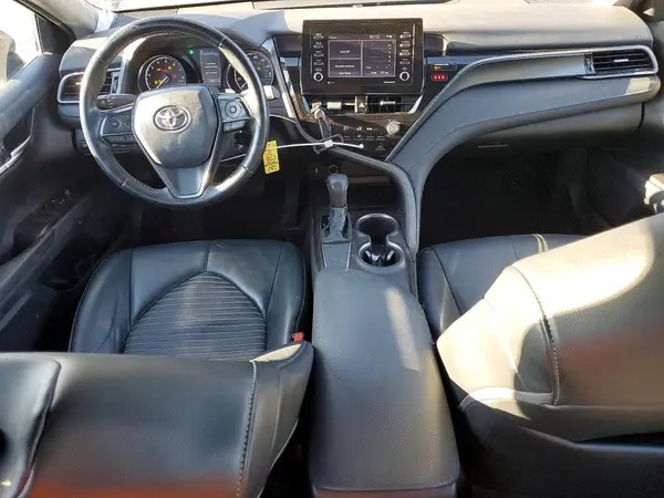 4T1G11AK1MU596991 2021 TOYOTA CAMRY - Image 8