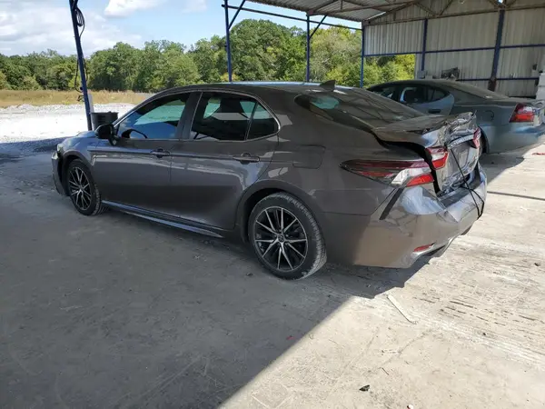 4T1G11AK1MU597655 2021 TOYOTA CAMRY - Image 2