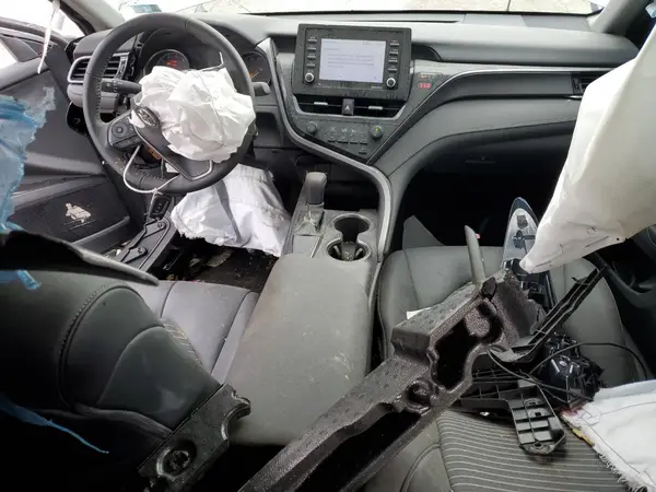 4T1G11AK1MU605737 2021 TOYOTA CAMRY - Image 8