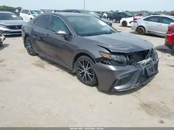 4T1G11AK1NU010145 2022 TOYOTA CAMRY