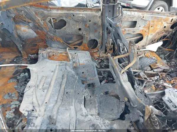 4T1G11AK1NU011215 2022 TOYOTA CAMRY - Image 8