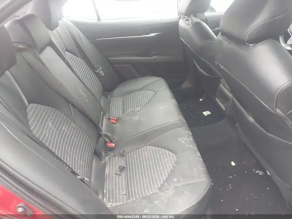 4T1G11AK1NU022697 2022 TOYOTA CAMRY - Image 8