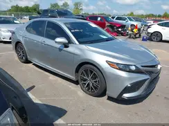 4T1G11AK1NU027737 2022 TOYOTA CAMRY