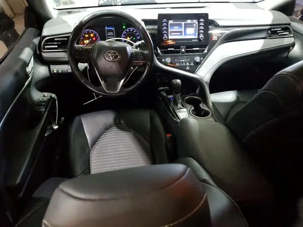 4T1G11AK1NU028855 2022 TOYOTA CAMRY - Image 8