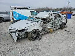 4T1G11AK1NU032114 2022 TOYOTA CAMRY