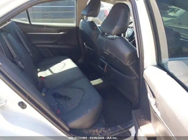 4T1G11AK1NU034901 2022 TOYOTA CAMRY - Image 8