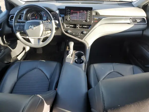 4T1G11AK1NU036910 2022 TOYOTA CAMRY - Image 8
