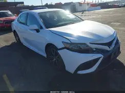 4T1G11AK1NU037443 2022 TOYOTA CAMRY