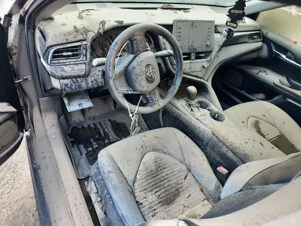 4T1G11AK1NU039998 2022 TOYOTA CAMRY - Image 8