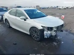 4T1G11AK1NU040195 2022 TOYOTA CAMRY