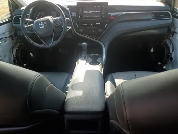 4T1G11AK1NU042464 2022 TOYOTA CAMRY - Image 8