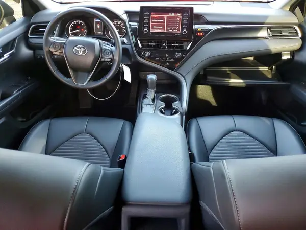 4T1G11AK1NU044067 2022 TOYOTA CAMRY - Image 8