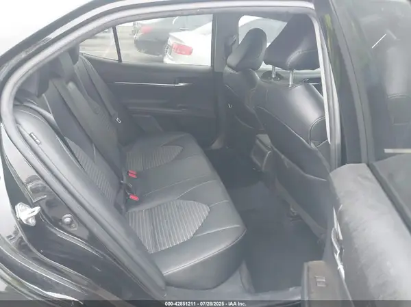 4T1G11AK1NU047972 2022 TOYOTA CAMRY - Image 8