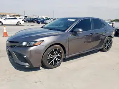 4T1G11AK1NU048118 2022 TOYOTA CAMRY