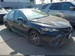 4T1G11AK1NU059698 2022 TOYOTA CAMRY
