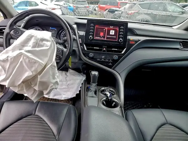 4T1G11AK1NU059829 2022 TOYOTA CAMRY - Image 8