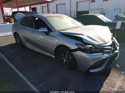 4T1G11AK1NU063055 2022 TOYOTA CAMRY