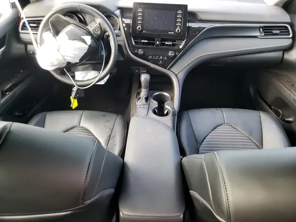 4T1G11AK1NU071950 2022 TOYOTA CAMRY - Image 8