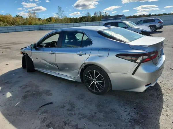 4T1G11AK1NU623527 2022 TOYOTA CAMRY - Image 2