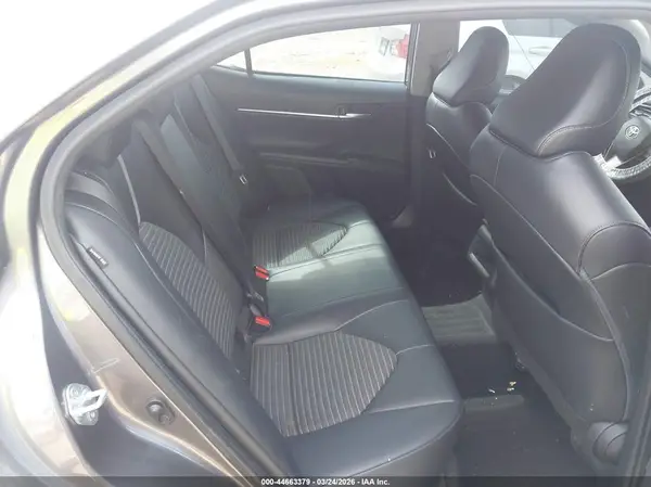 4T1G11AK1NU624354 2022 TOYOTA CAMRY - Image 8