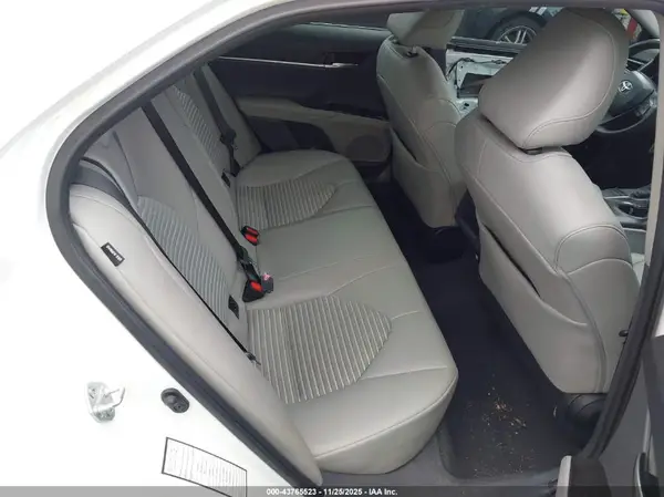 4T1G11AK1NU628579 2022 TOYOTA CAMRY - Image 8