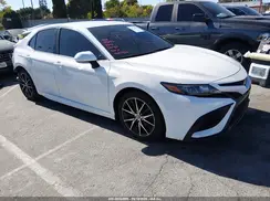 4T1G11AK1NU628730 2022 TOYOTA CAMRY