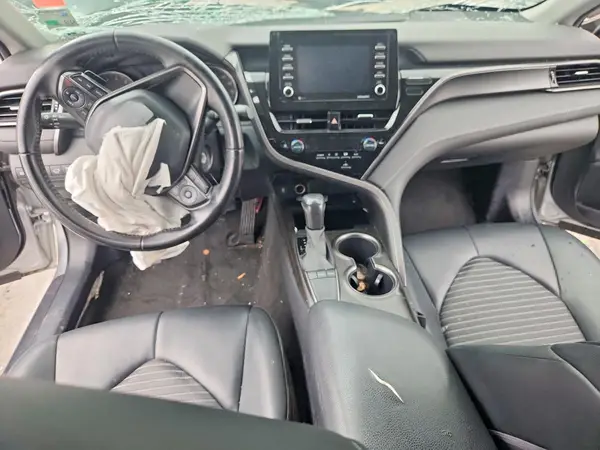 4T1G11AK1NU628744 2022 TOYOTA CAMRY - Image 8