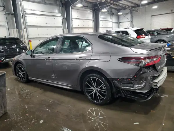4T1G11AK1NU634219 2022 TOYOTA CAMRY - Image 2