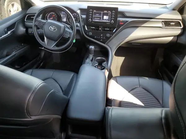 4T1G11AK1NU643888 2022 TOYOTA CAMRY - Image 8