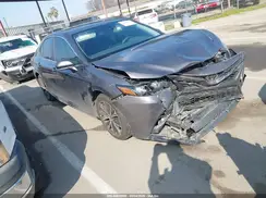 4T1G11AK1NU644197 2022 TOYOTA CAMRY