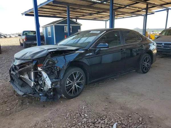 4T1G11AK1NU644958 2022 TOYOTA CAMRY - Image 1