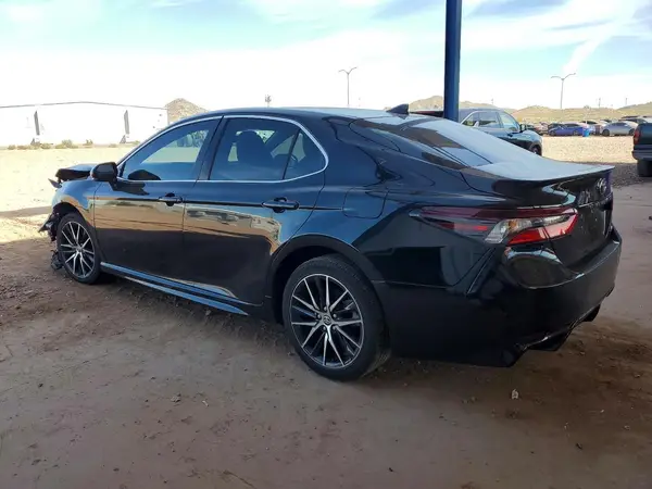 4T1G11AK1NU644958 2022 TOYOTA CAMRY - Image 2