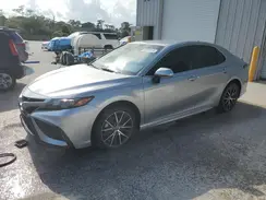 4T1G11AK1NU647715 2022 TOYOTA CAMRY