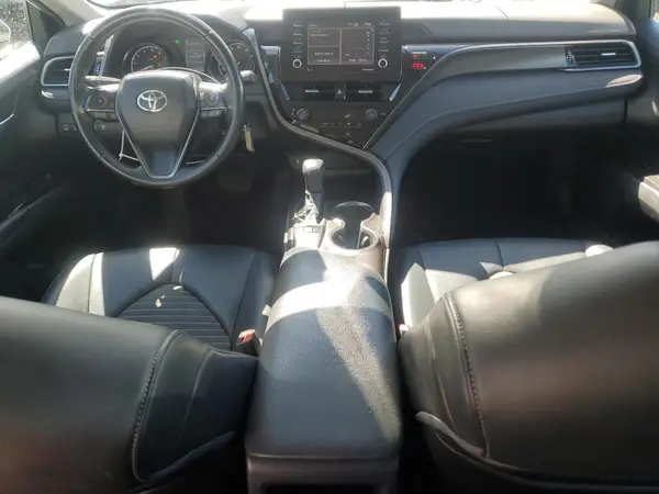 4T1G11AK1NU655300 2022 TOYOTA CAMRY - Image 8