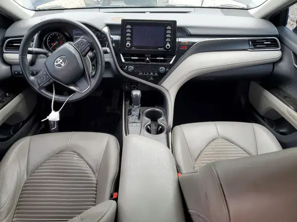 4T1G11AK1NU659010 2022 TOYOTA CAMRY - Image 8